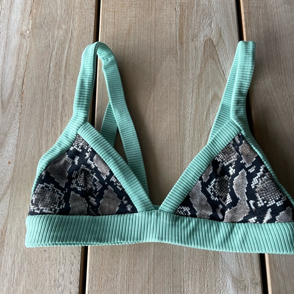 Indah Mint Green Ribbed Bikini Top - Picture 4 of 9